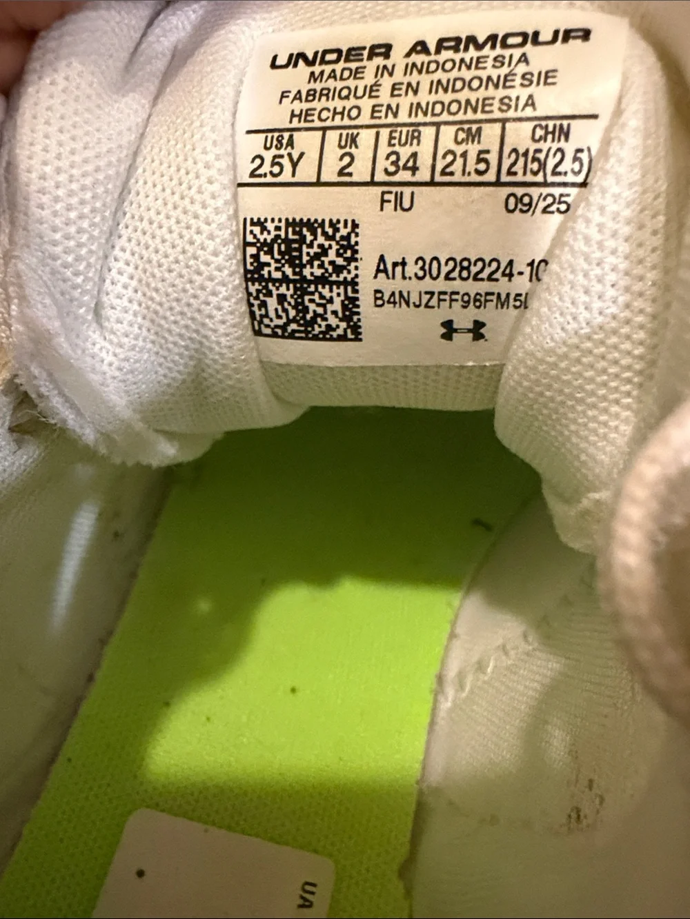 cleats size 2 1/2